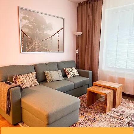 Apartmán 555 New & Fully Equipped With Free Garage Bratislava